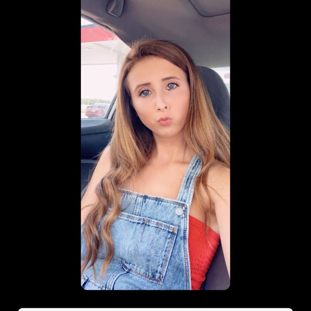 Meet your Posher, Hannah